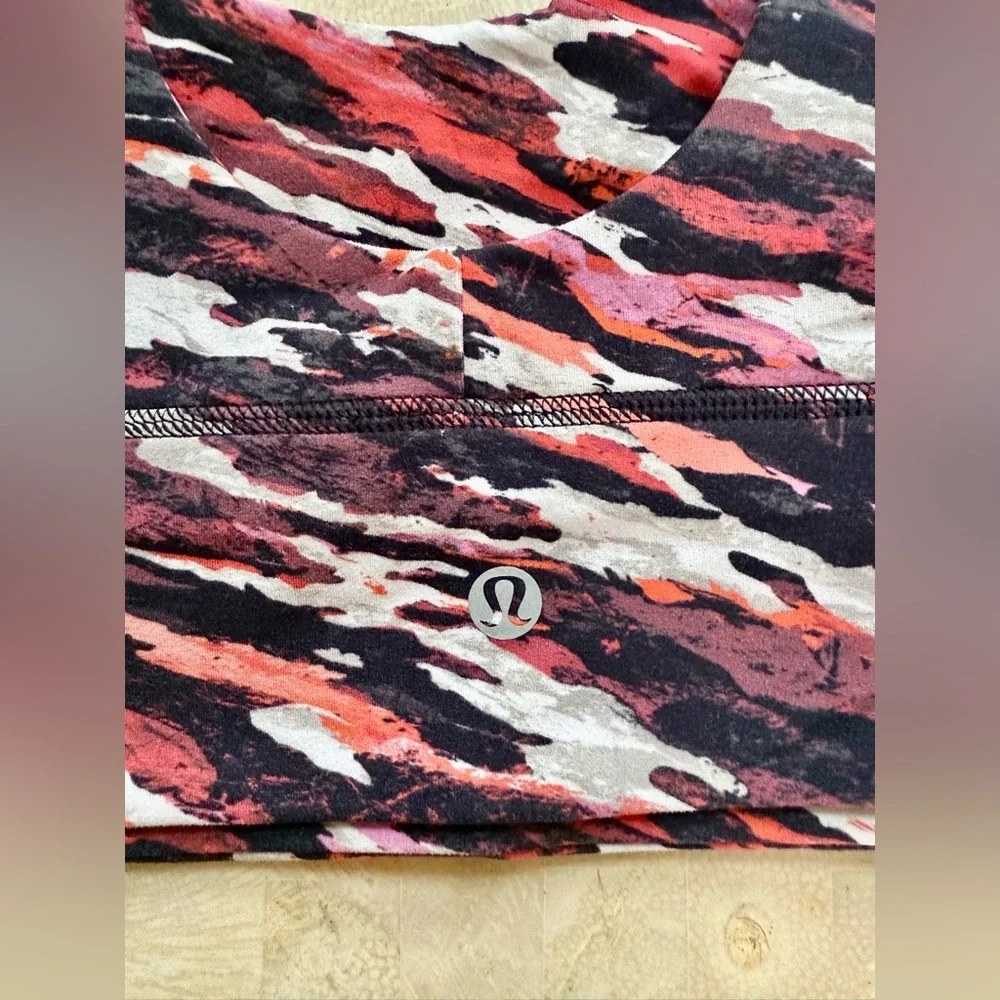 Lululemon Lunar New Year Align Reversible Bra Tiger Tide 8 Light Support Yoga - Picture 3 of 6